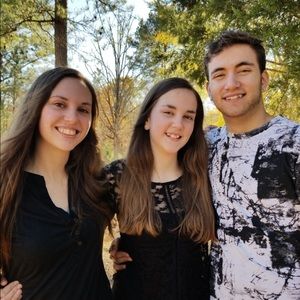 Meet your Posher, Meaghan